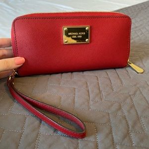 Michael Kors Wristlet